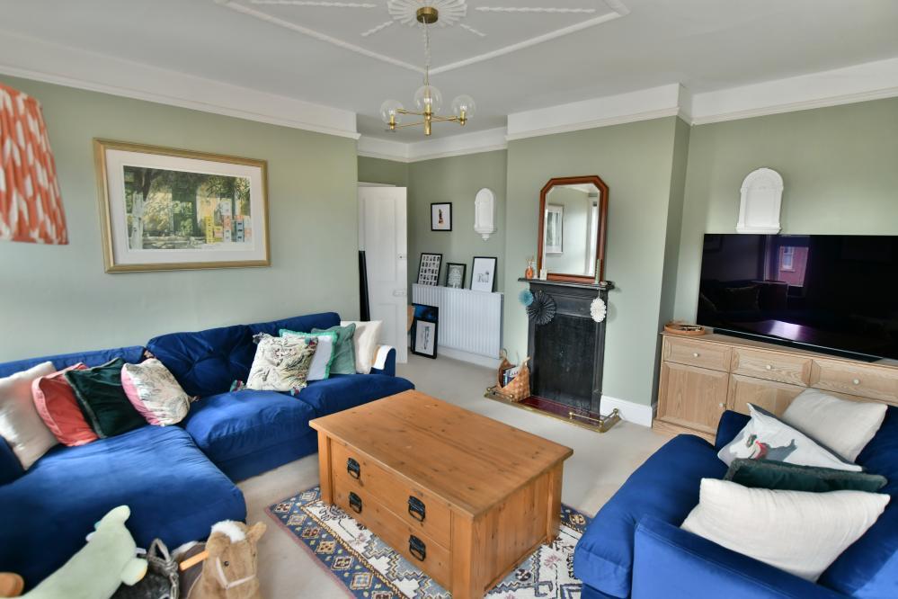 Milton Road, Wimborne, Dorset, BH21 1NY photo 4