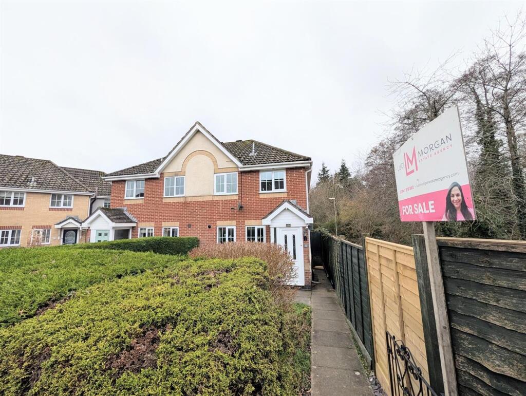 Main image of property: Stoke Heights, Fair Oak, Eastleigh