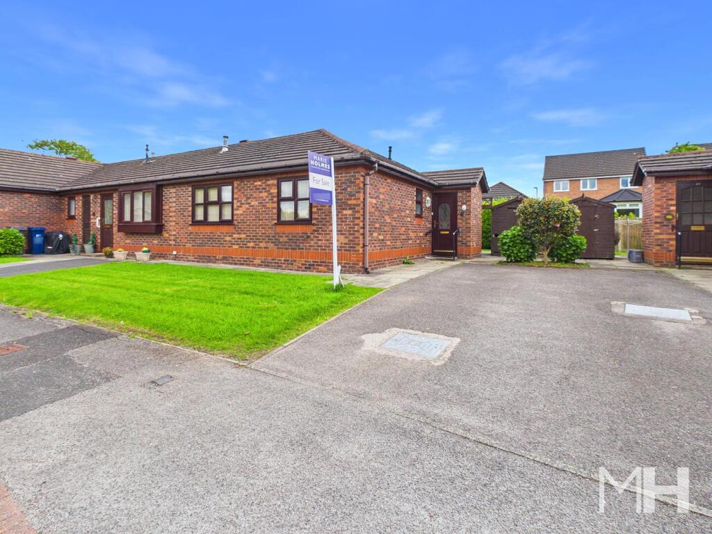 Main image of property: Crownlee, Penwortham, Preston