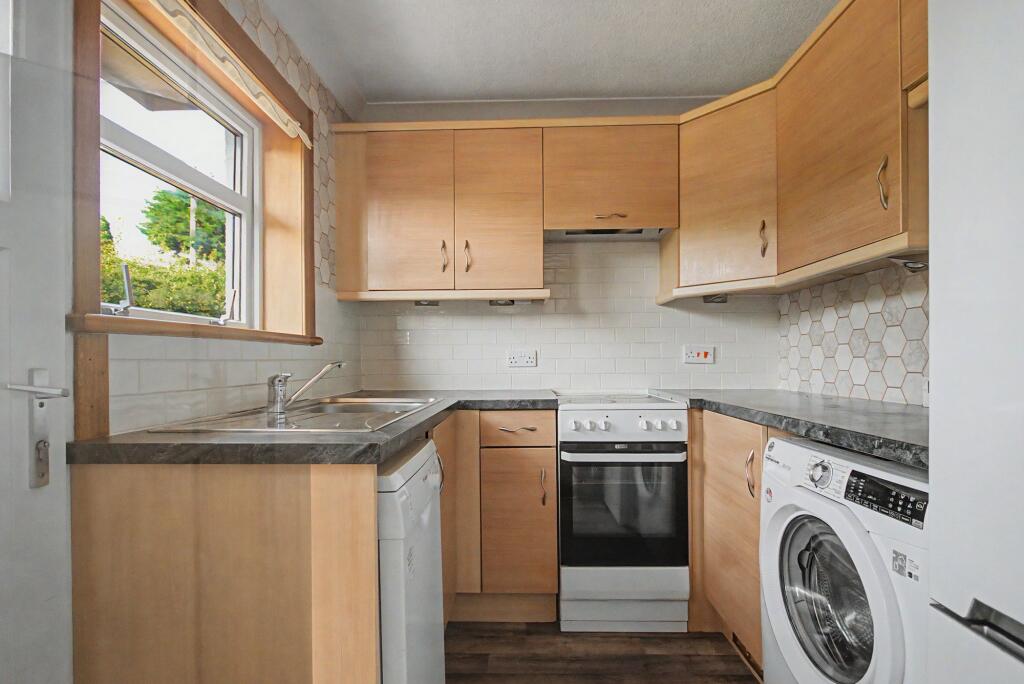 66 Sillars Meadow, Irvine, KA12 0LZ photo 3