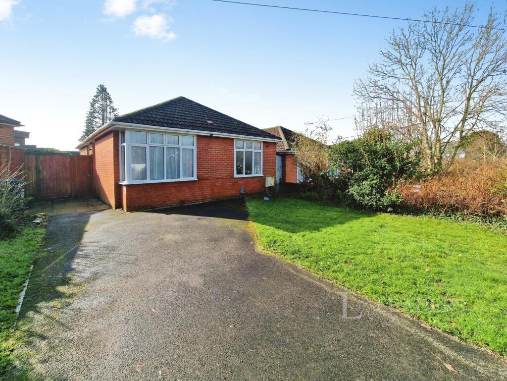 Main image of property: Stoke Park Road, Bishopstoke, Eastleigh, SO50