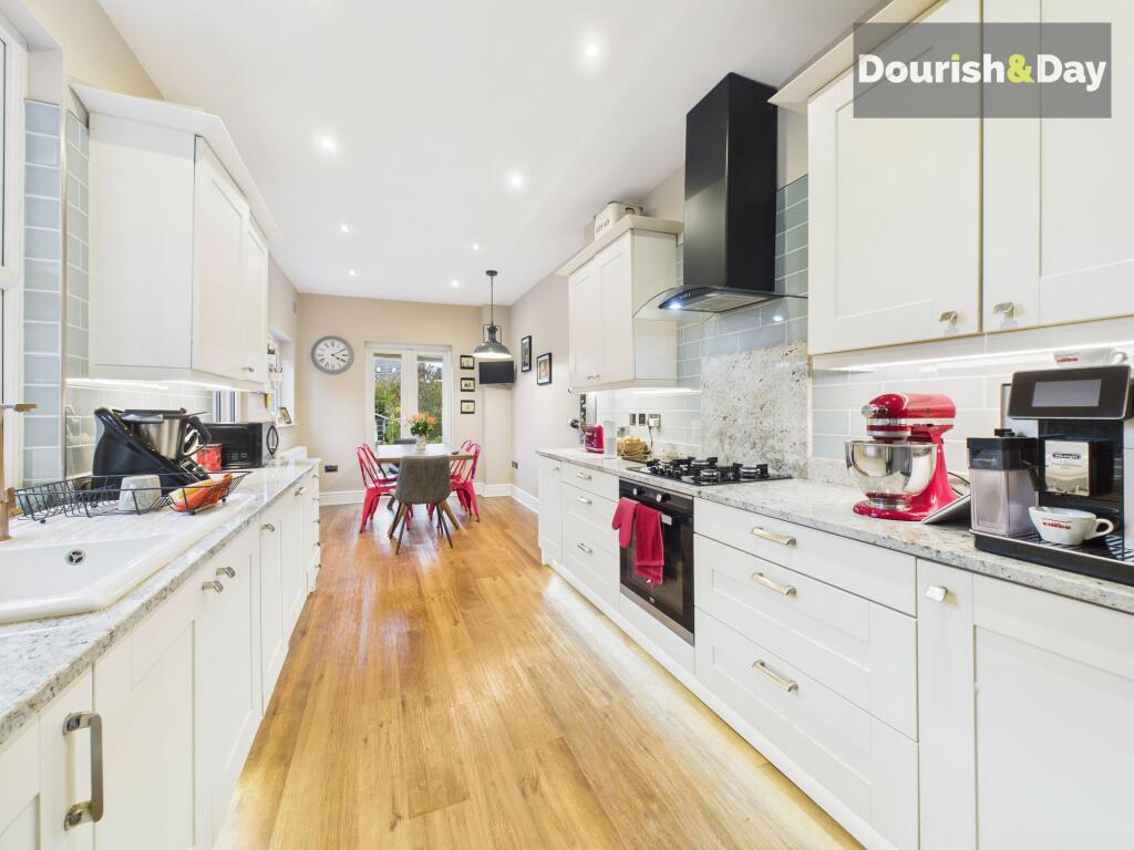 Eccleshall Road, Stafford, ST16 photo 2