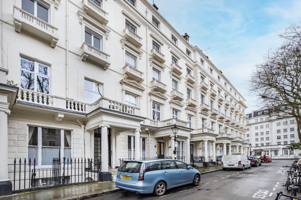 Main image of property: Queens Gardens, London, W2