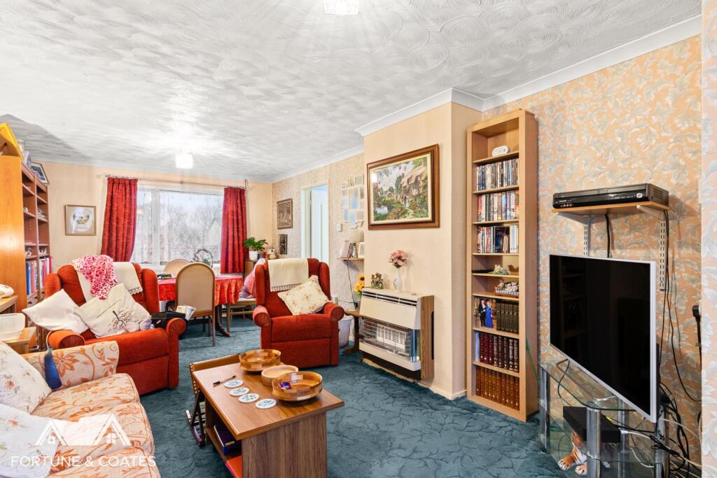 The Downs, Harlow photo 4