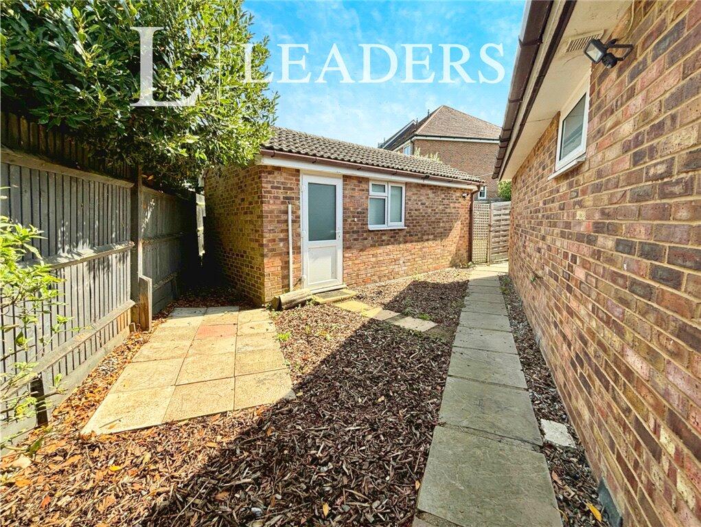 2-bed bungalow on Darenth Avenue, Tonbridge, Kent, £375,000