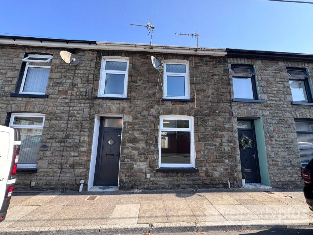 House in Pentre, Ystrad
