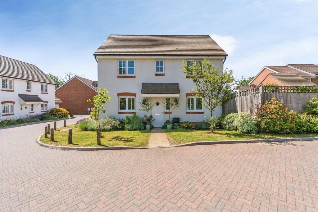 Main image of property: Kingsmill Drive, Fair Oak, Eastleigh