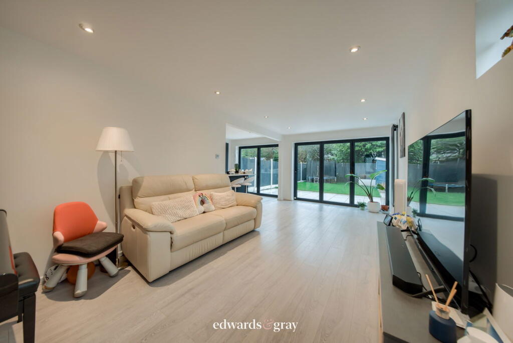 Additional image 10 of Blenheim Road, Solihull, B90 3QE