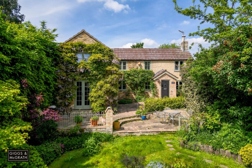3-bed detached on School Lane, Hartford, Huntingdon, Cambridgeshire, PE29 1XX, £475,000