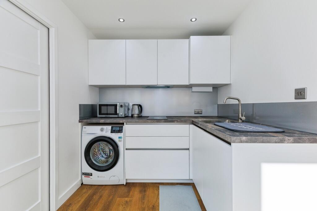 Main image of property: St. Thomas Row, Calthorpe Gardens, Sutton, SM1