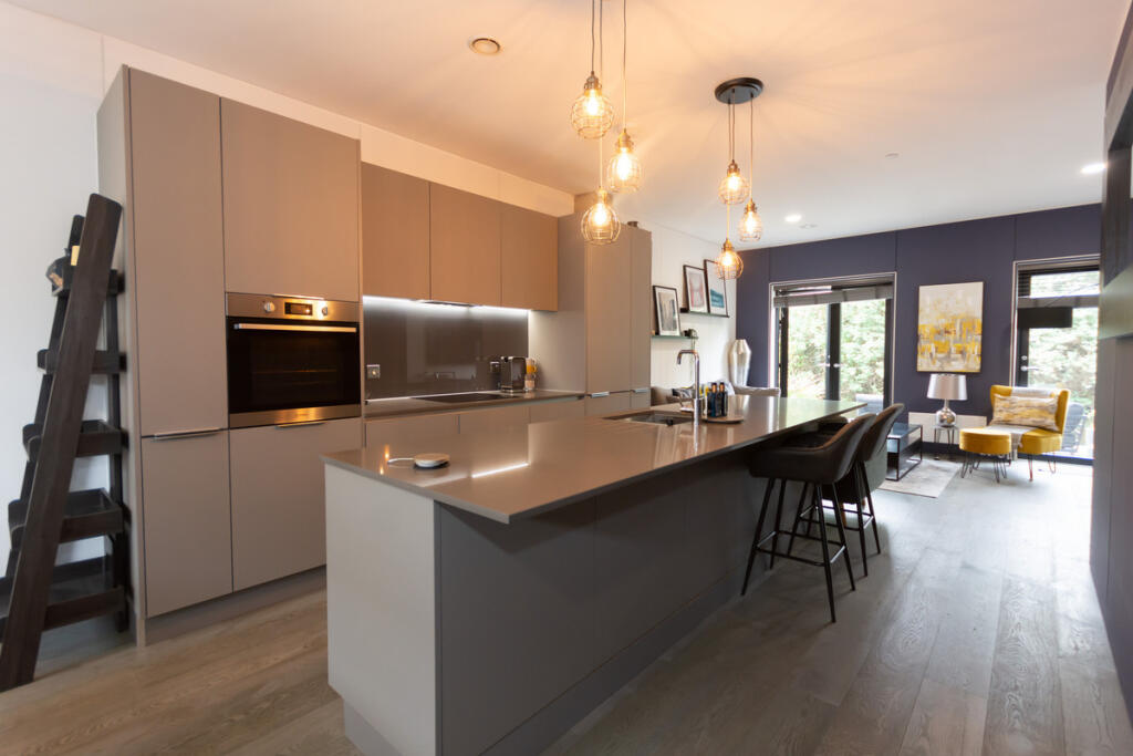 Additional image 2 of South Loop Park, Birmingham