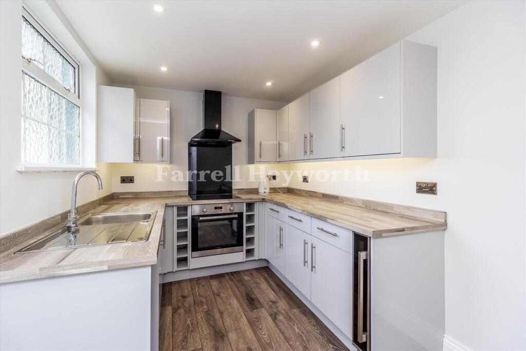 House in Lancaster - More