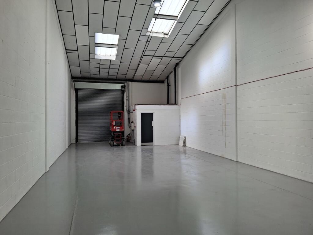 Photo 12