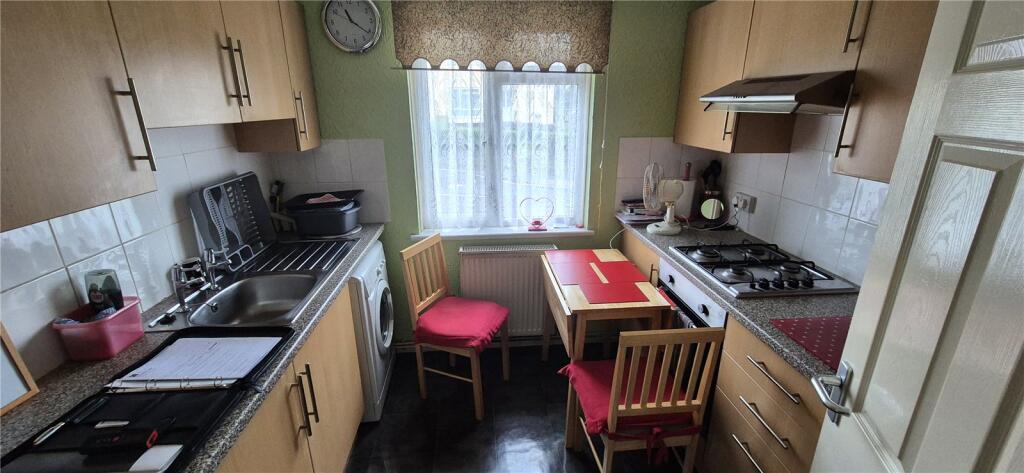 Trevithick Road, St Budeaux, Plymouth, PL5 photo 3