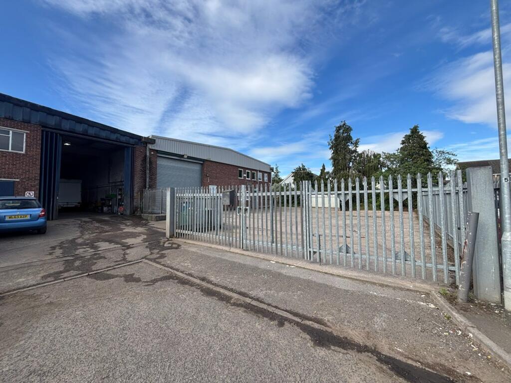 Main image of property: Unit 6, Southfield Road Trading Estate, Bristol, BS48 1JE