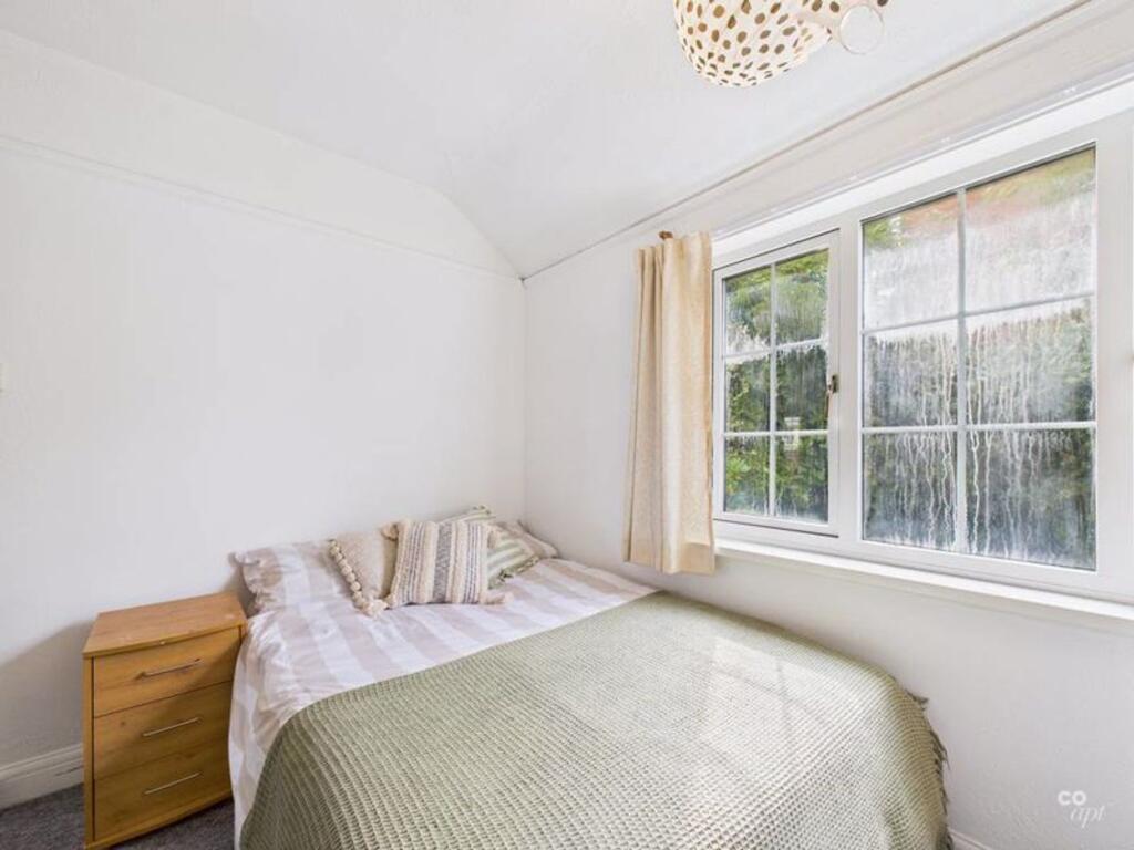 House in Brighton, Whitehawk - More