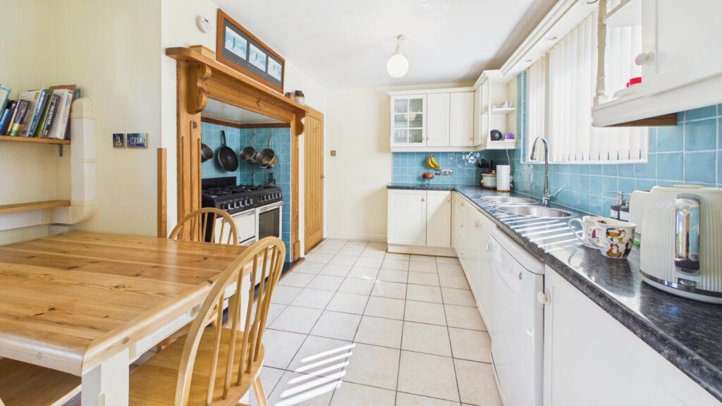 House in Truro - View 4
