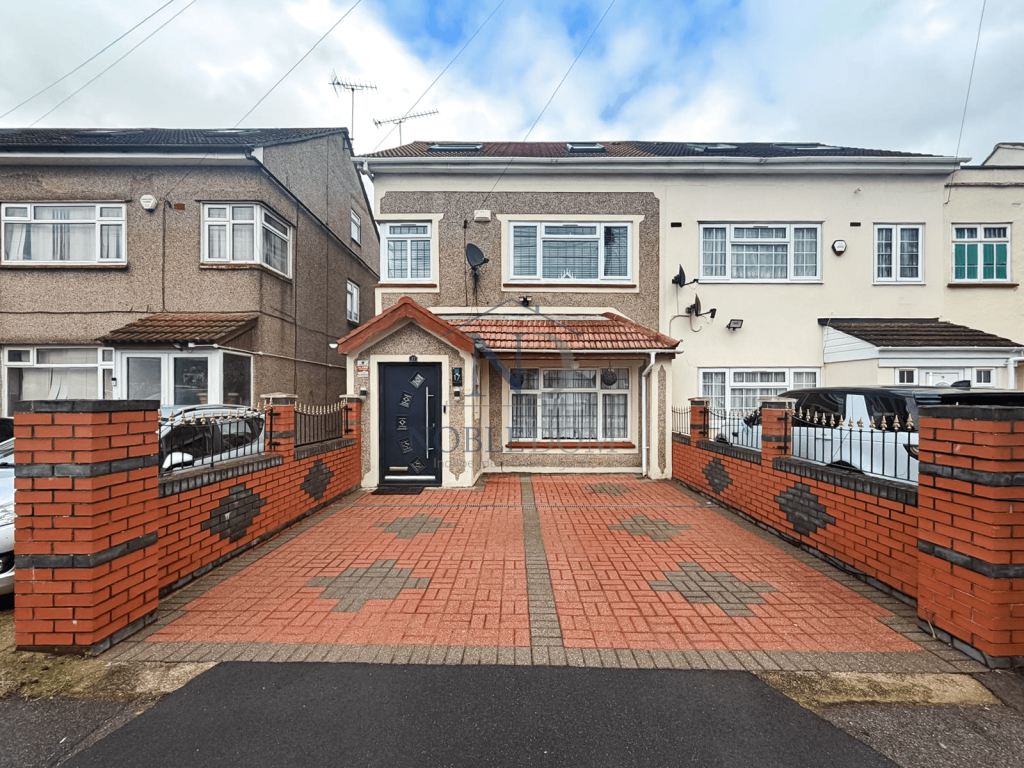 Main image of property: Hayes, UB4