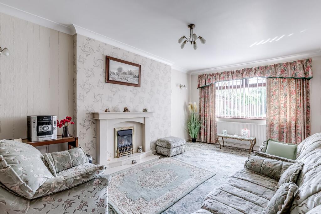 House in West Lancashire, Tontine, Up Holland - View 2