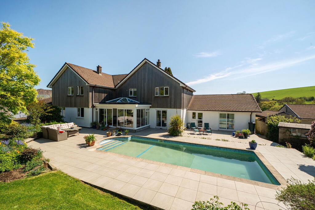 Main image of property: Daws House, Launceston