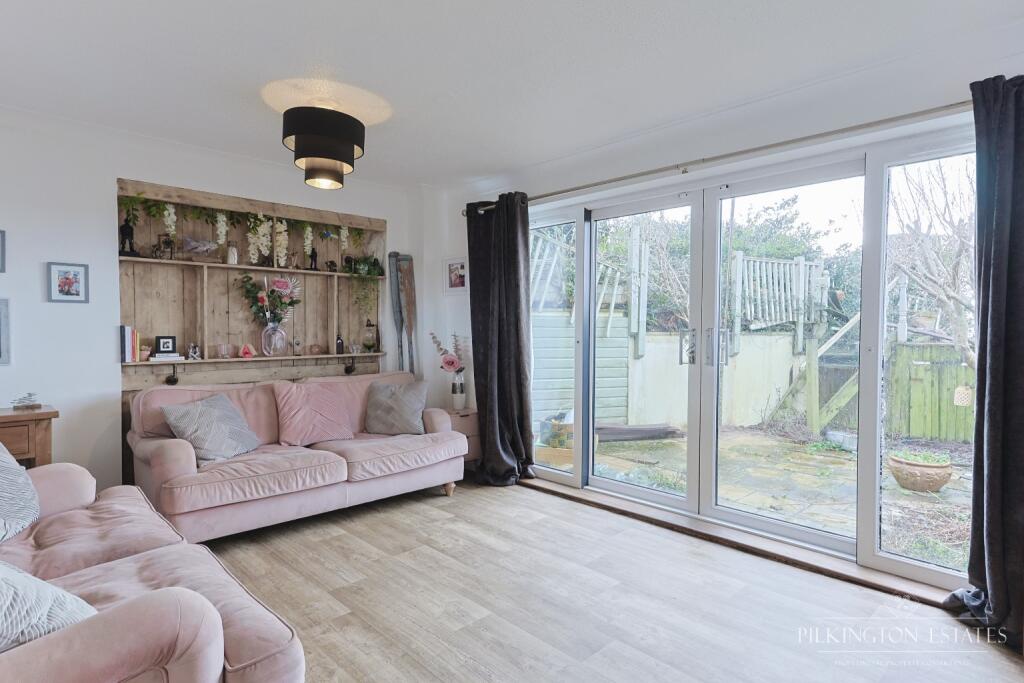 Bodrigan Road, Looe, Cornwall, PL13 photo 2