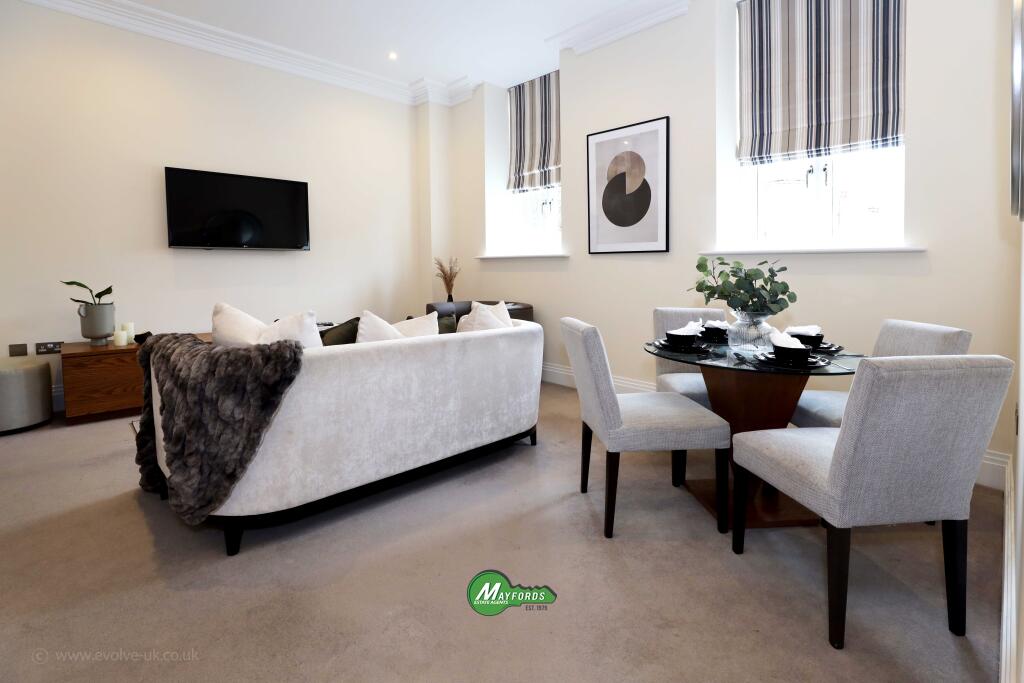 Main image of property: Flat 5, 2, Havanna Drive, London, London, NW11