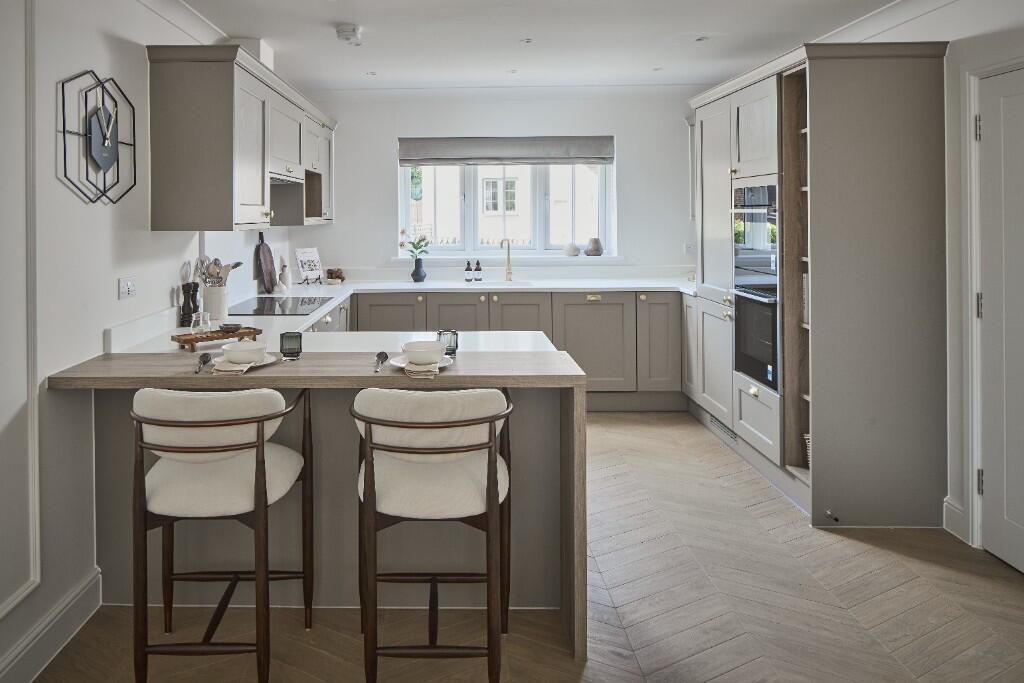 Main image of property: Land lying to the east of Hermitage Lane, 
Maidstone, 
ME16 9NT