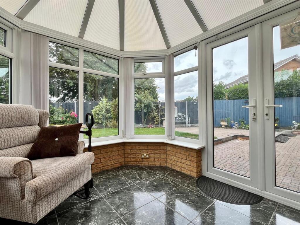Newmarsh Road, Minworth, Sutton Coldfield photo 4