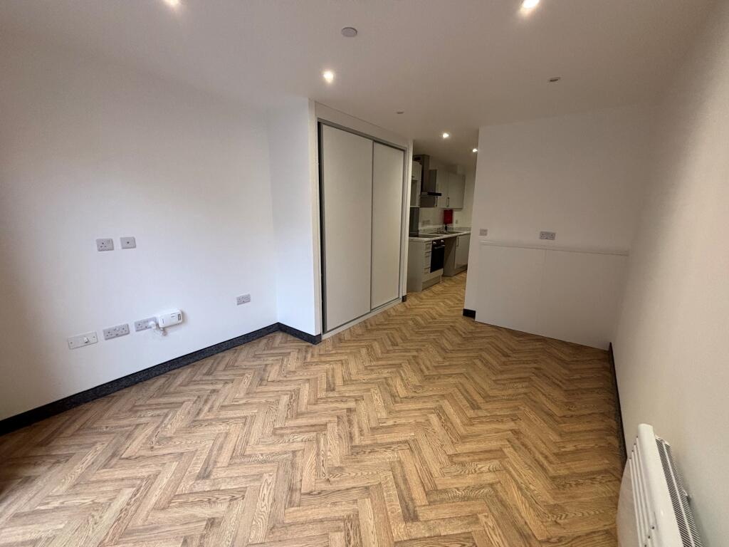 Main image of property: Fleet Court, 4 Fleet Street, Leicester, LE1 3BA