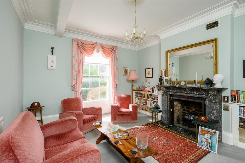 House in York - View 4