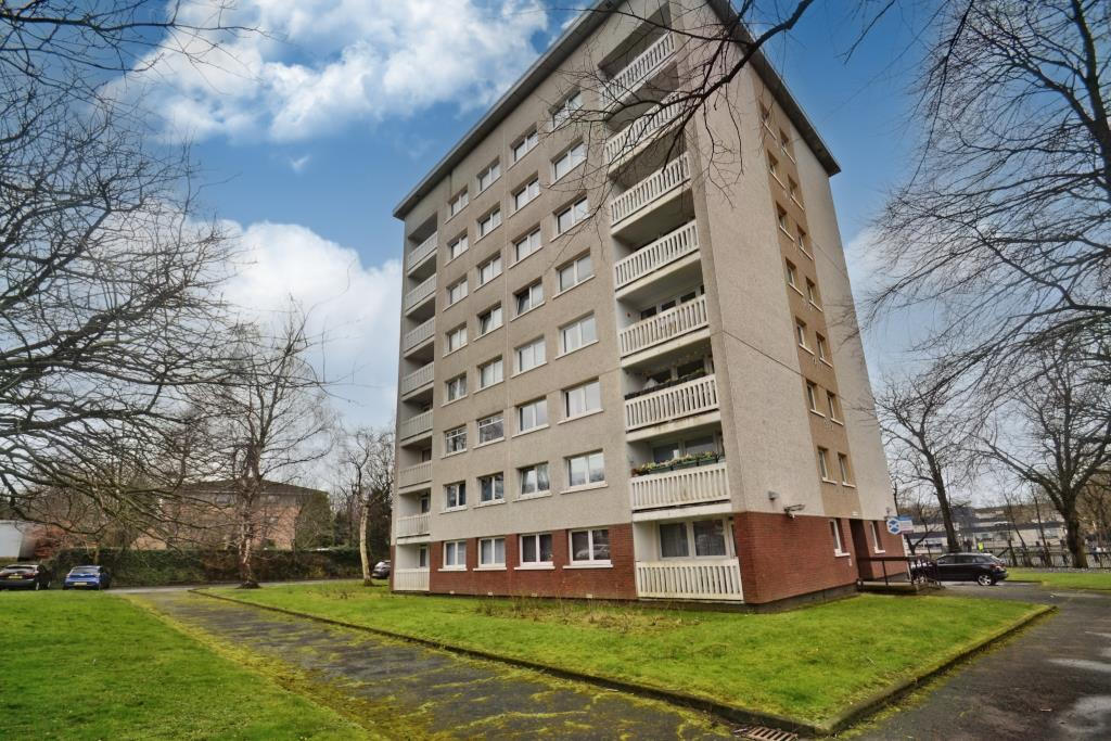 Main image of property: 31 St. Andrews Drive, Pollokshields, Glasgow, G41 5JJ
