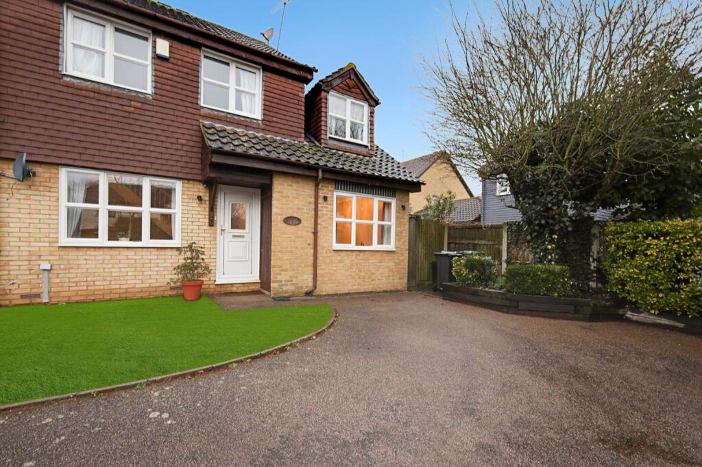 Main image of property: Abbots Court, Basildon, Essex, SS15