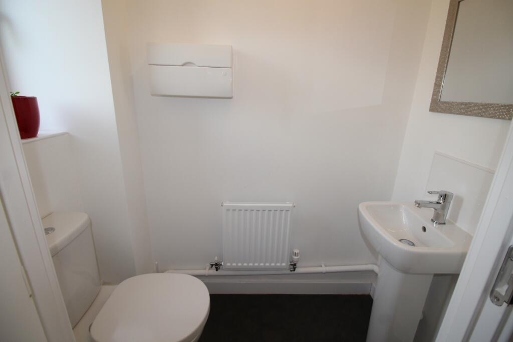 House in Nottingham - View 3