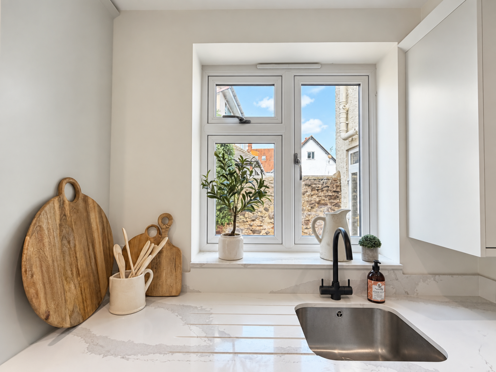 House in Taunton - View 4