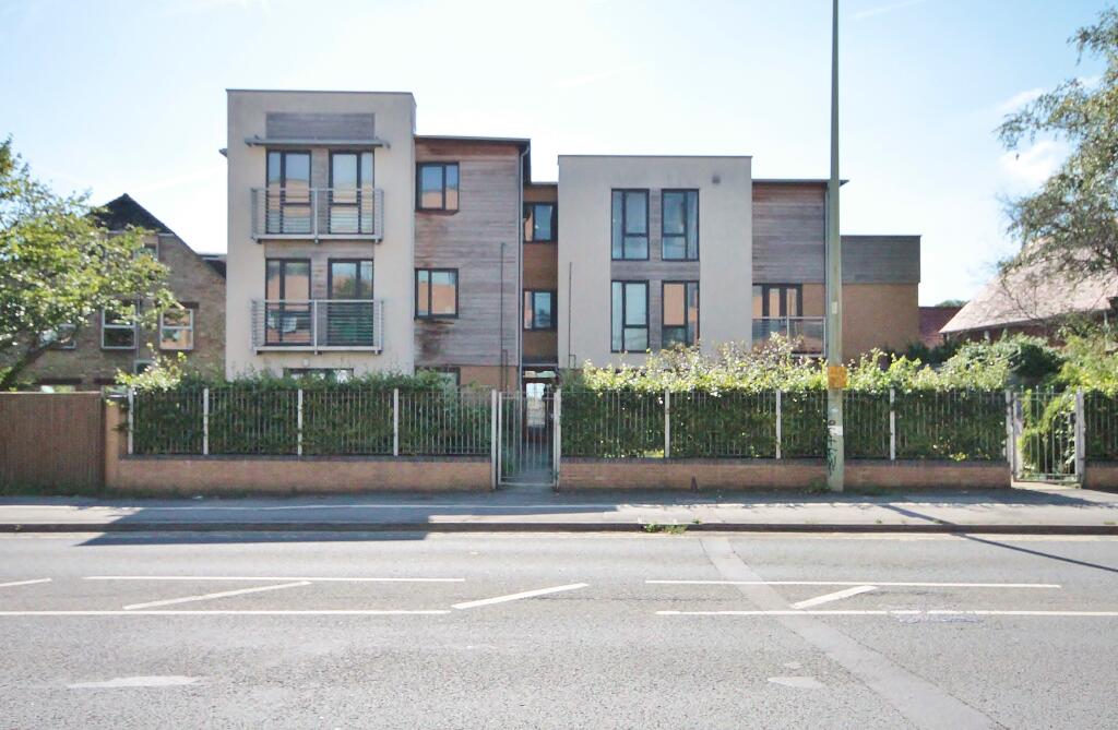 Main image of property: Cedar Court, West Way, Botley, Oxford, OX2