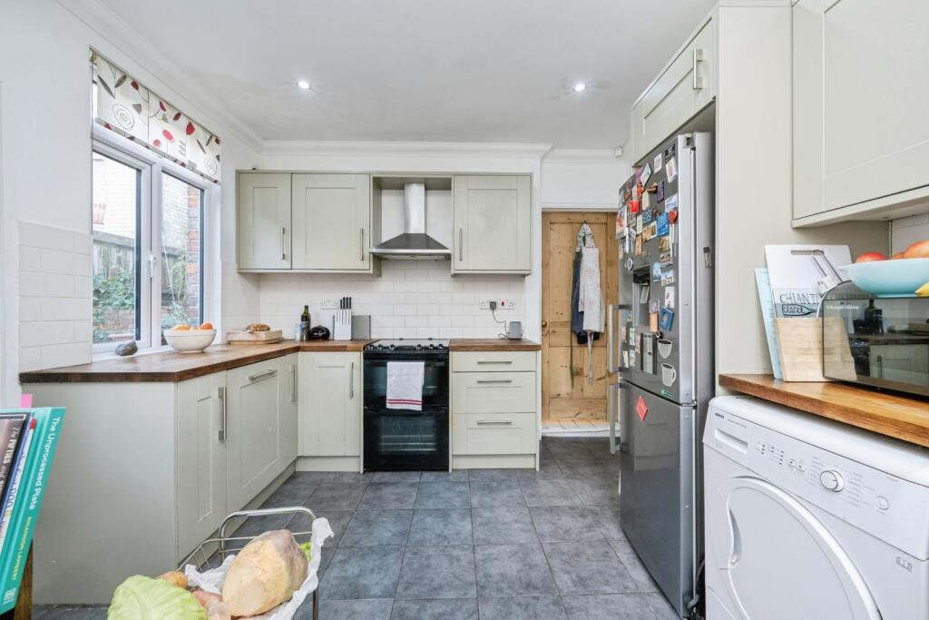 Spenser Road, Bedford, Bedfordshire, MK40 photo 5