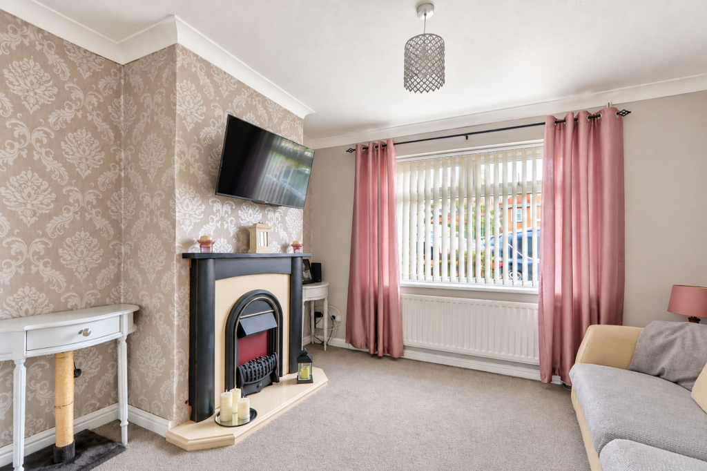 Barnaby Crescent, Middlesbrough, TS6 photo 4