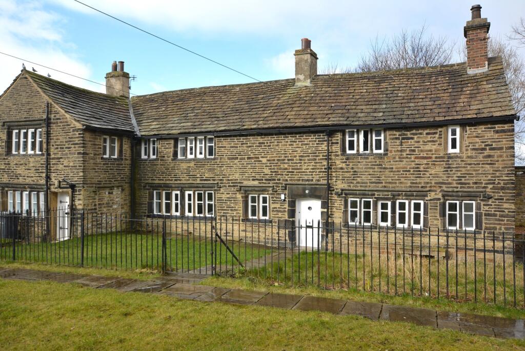 Main image of property: Little Horton Green, Bradford, BD5 0NG