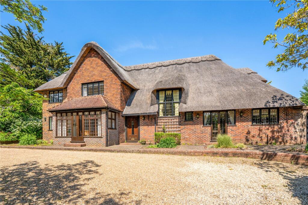 Main image of property: Alleyns Lane, Cookham, Berkshire, SL6