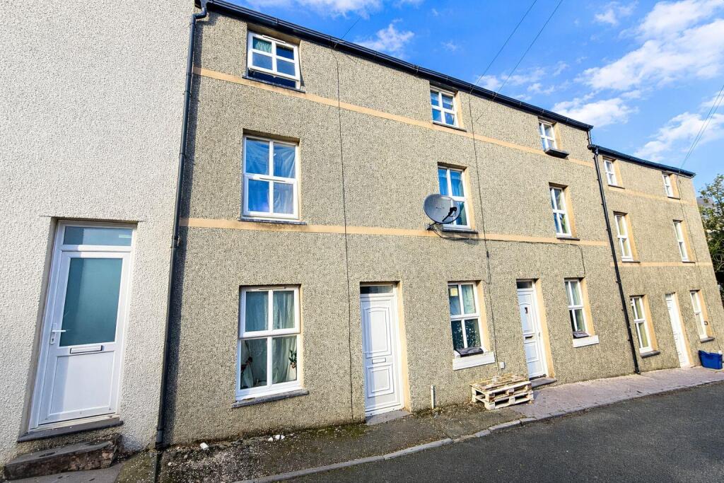 Main image of property: Vron Square, Bangor