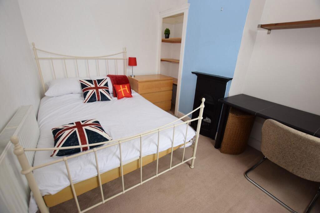 House in Northampton - View 5