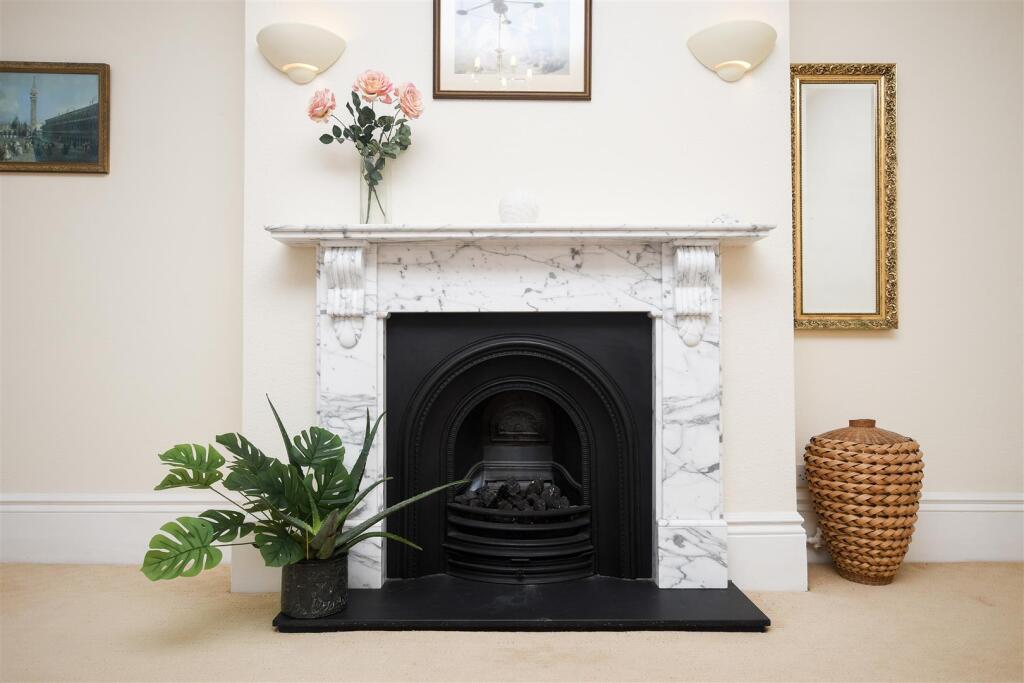 Apartment in Hastings, Trinity Triangle, Bohemia - More