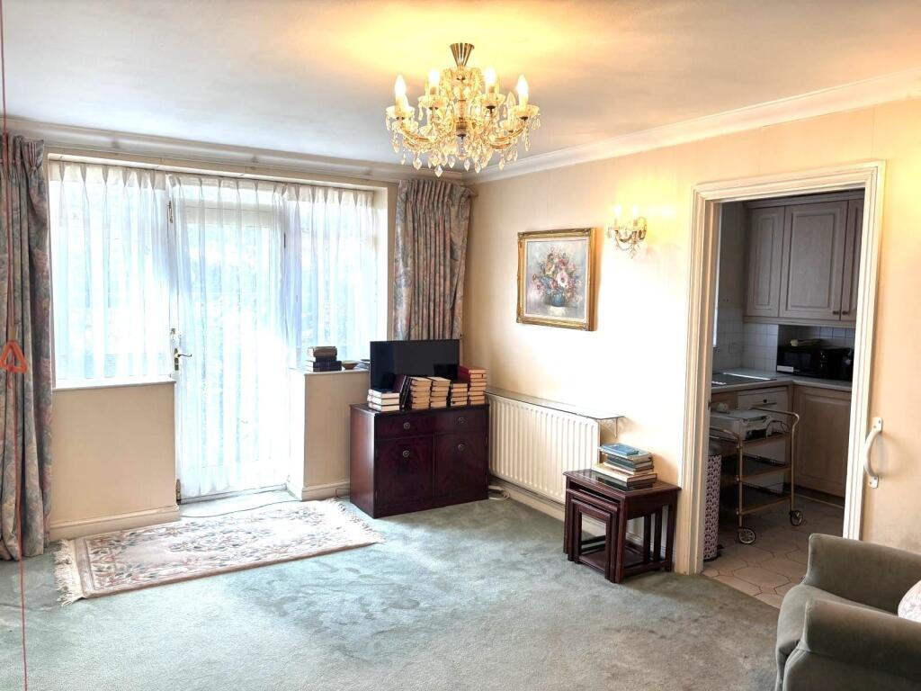 Apartment in London - View 3