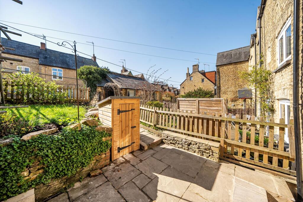 Main image of property: Rock Hill, Chipping Norton, OX7