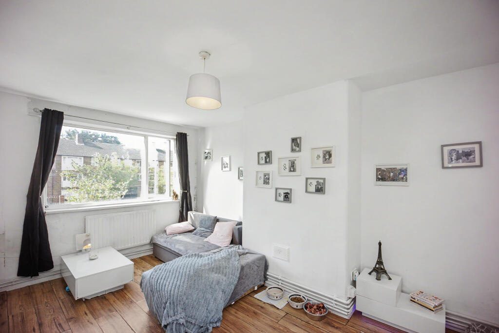 Apartment in Liverpool - More