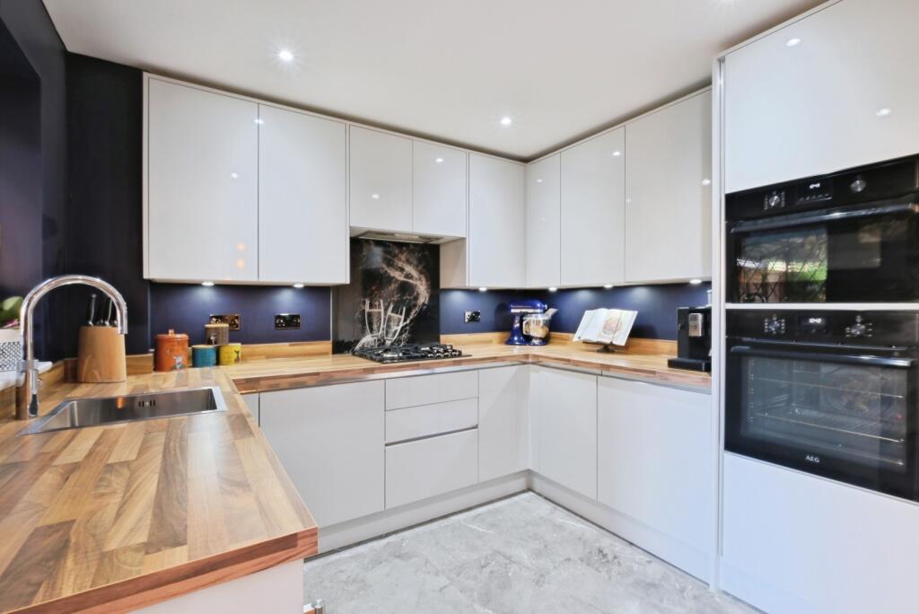 House in Southampton - View 4