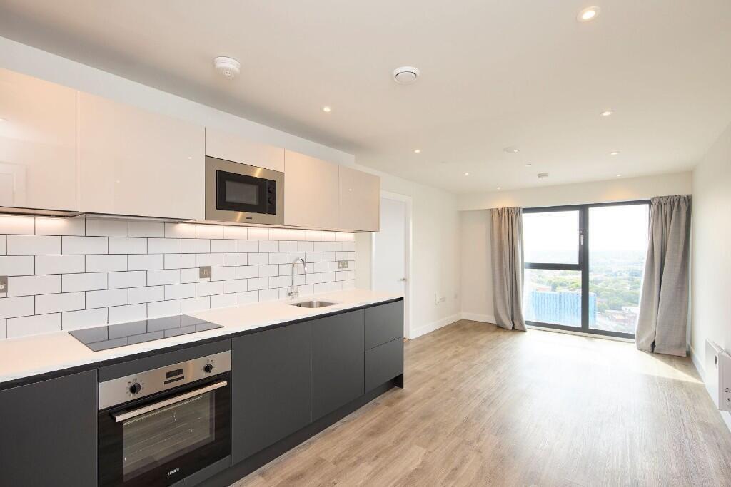 Main image of property: Cortland Broad St., Birmingham, B15