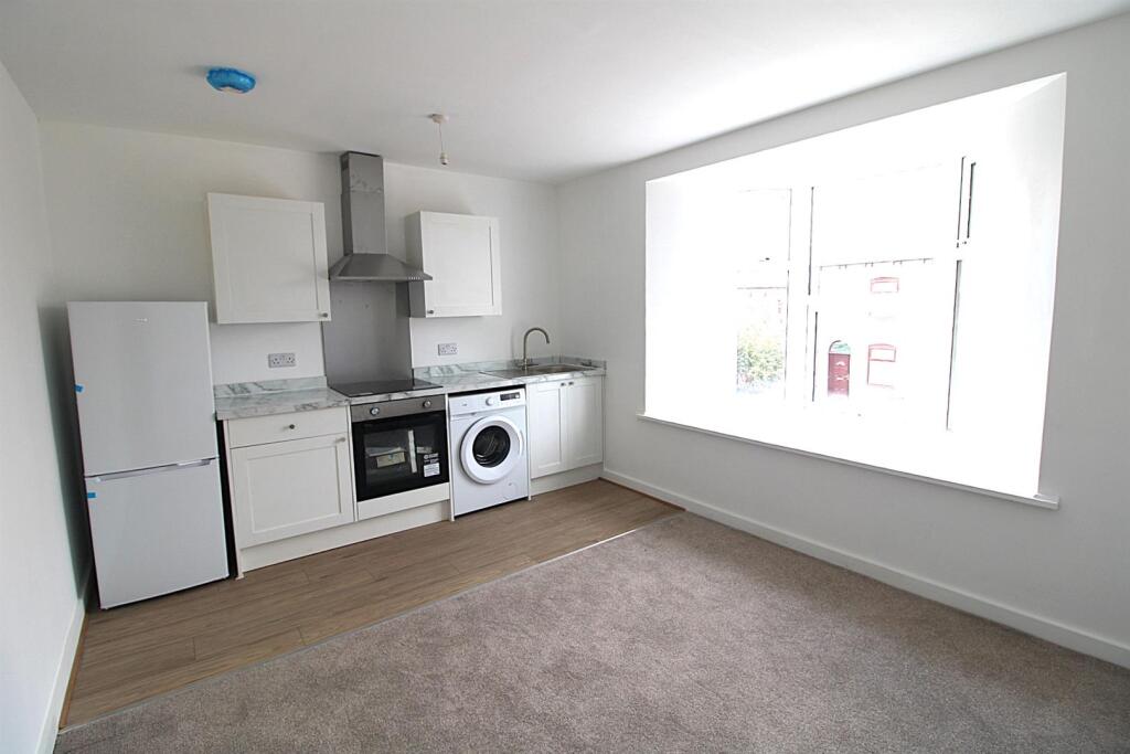 Apartment in Manchester - View 2