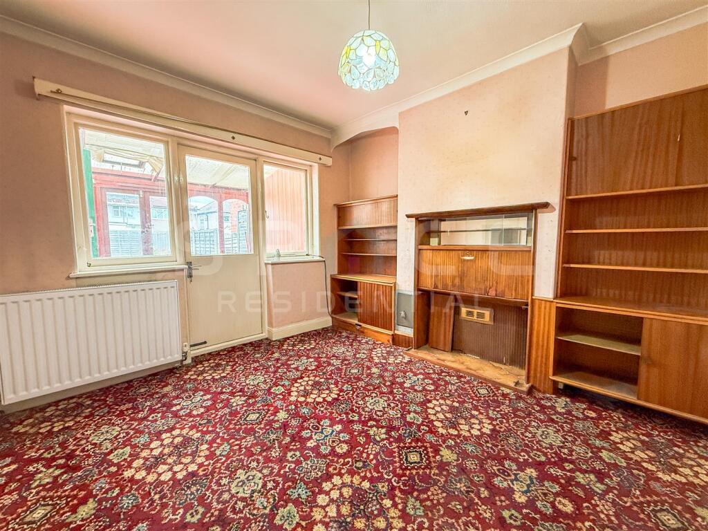 House in London - View 5