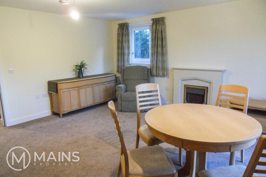 Apartment in Glasgow, East Dunbartonshire - View 3